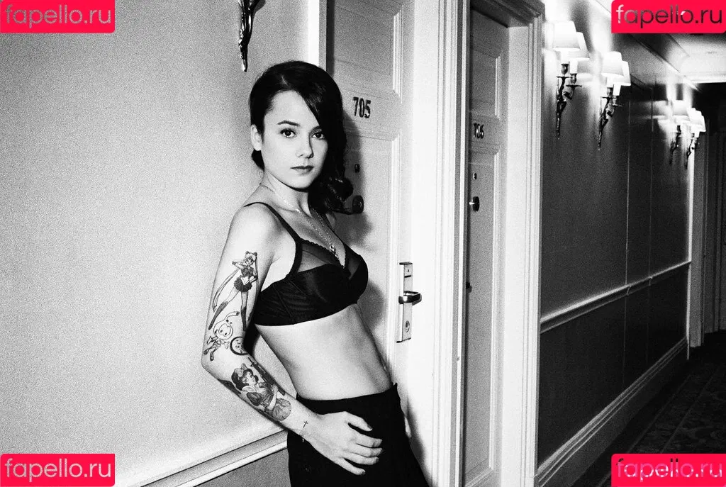 Alizee Onlyfans Photo Gallery 