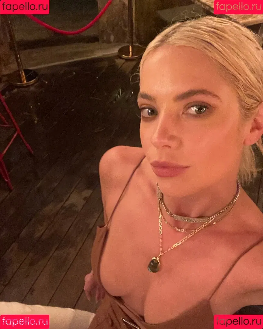 Ashley Benson Onlyfans Photo Gallery 