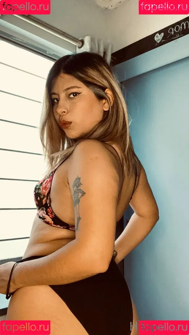 helloaliza Onlyfans Photo Gallery 