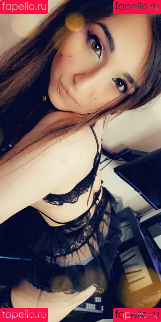 emilyroseiv Onlyfans Photo Gallery 