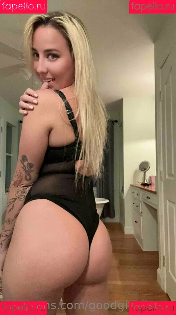 goodgirlzlisten Onlyfans Photo Gallery 