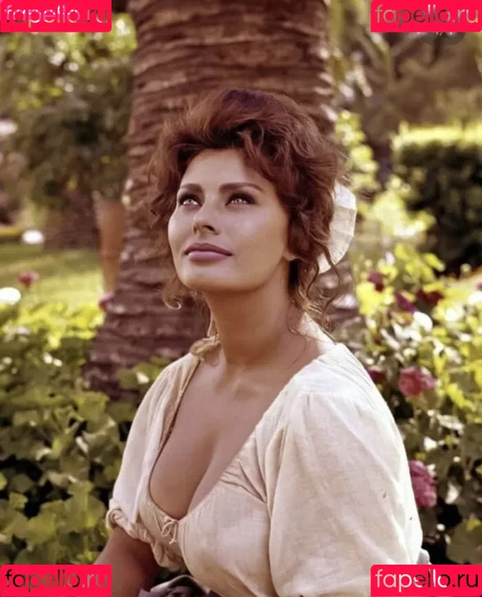 Sophia Loren Onlyfans Photo Gallery 