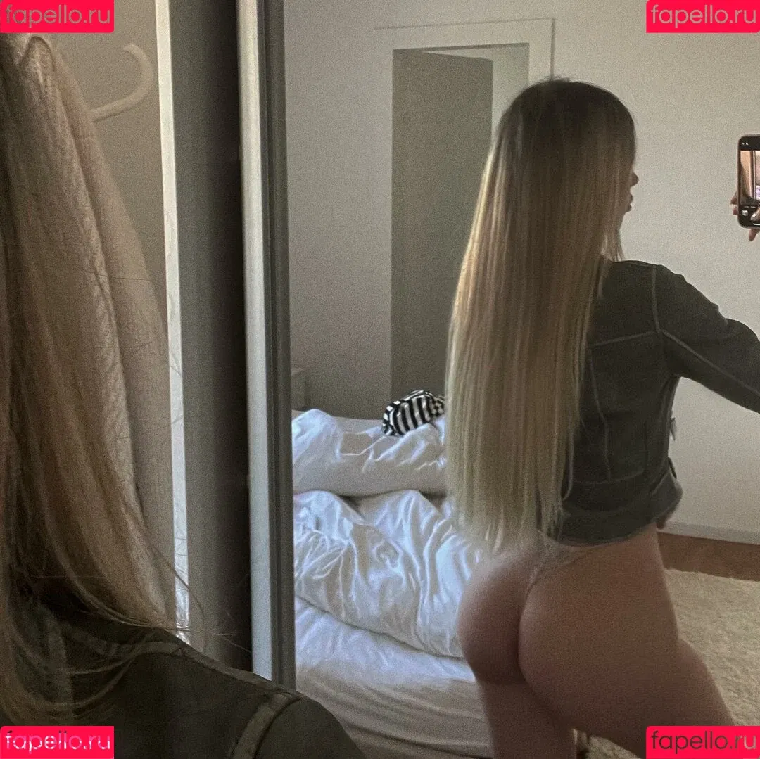 yumii17 Onlyfans Photo Gallery 