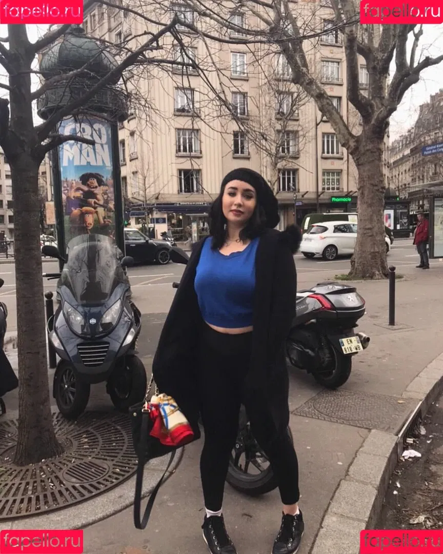 Tana Habibi Onlyfans Photo Gallery 