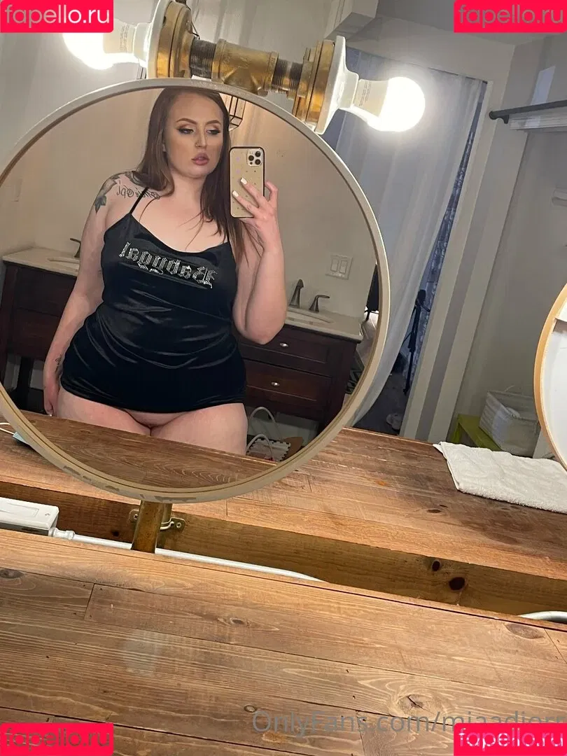 Mia Dior Onlyfans Photo Gallery 