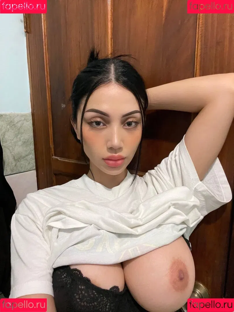 Valentina Olivas Onlyfans Photo Gallery 