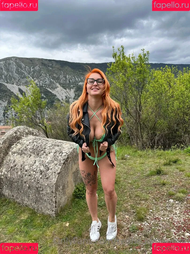 redheadragonvip Onlyfans Photo Gallery 