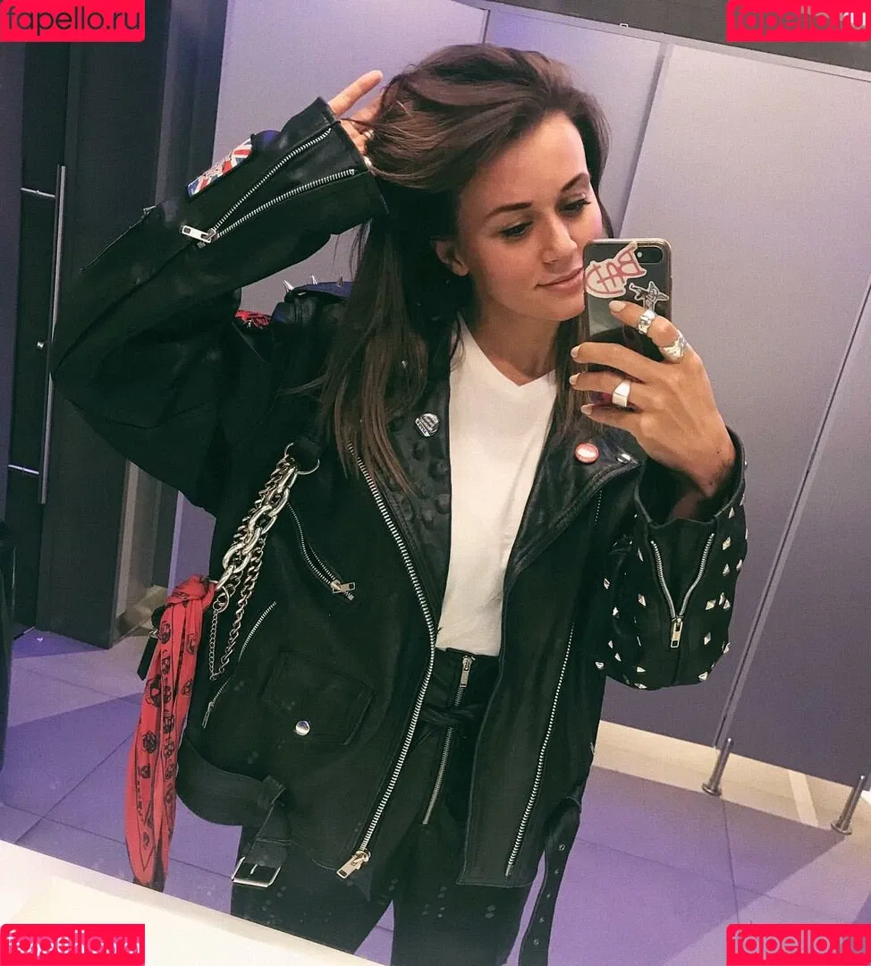 Daria Perel Onlyfans Photo Gallery 