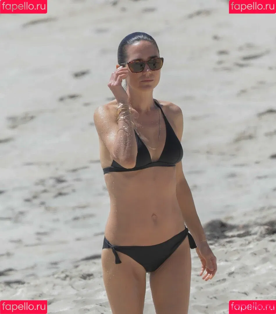 Jennifer Connelly Onlyfans Photo Gallery 