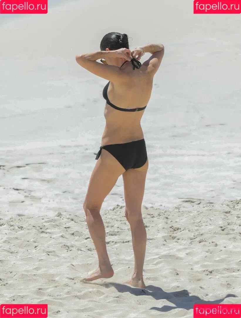 Jennifer Connelly Onlyfans Photo Gallery 