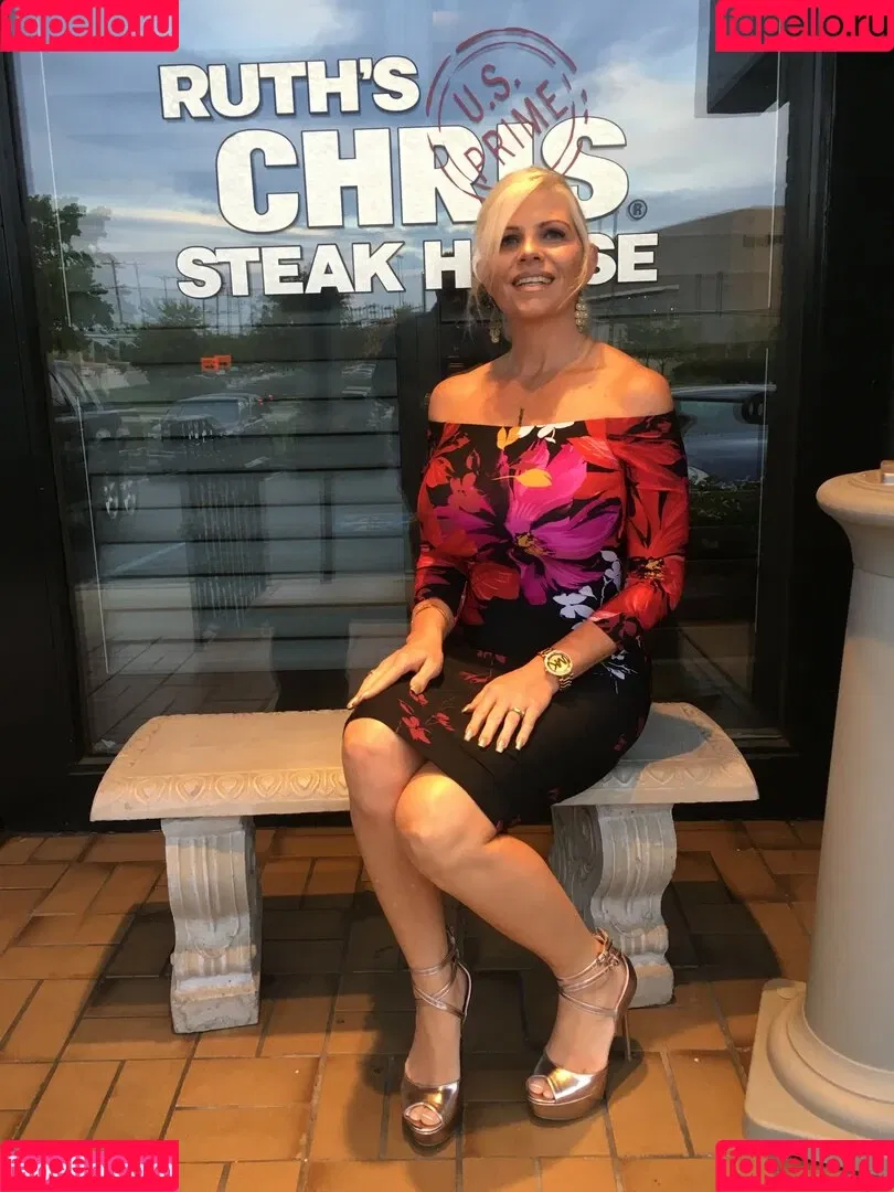 Claudette Monroe Onlyfans Photo Gallery 