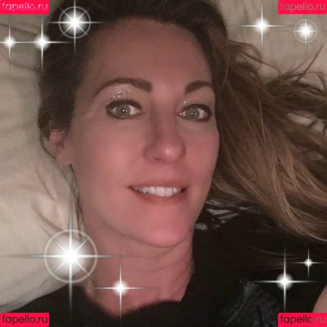 KellyK Onlyfans Photo Gallery 