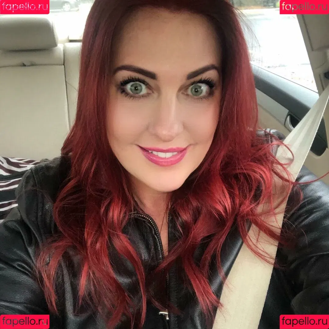 KellyK Onlyfans Photo Gallery 