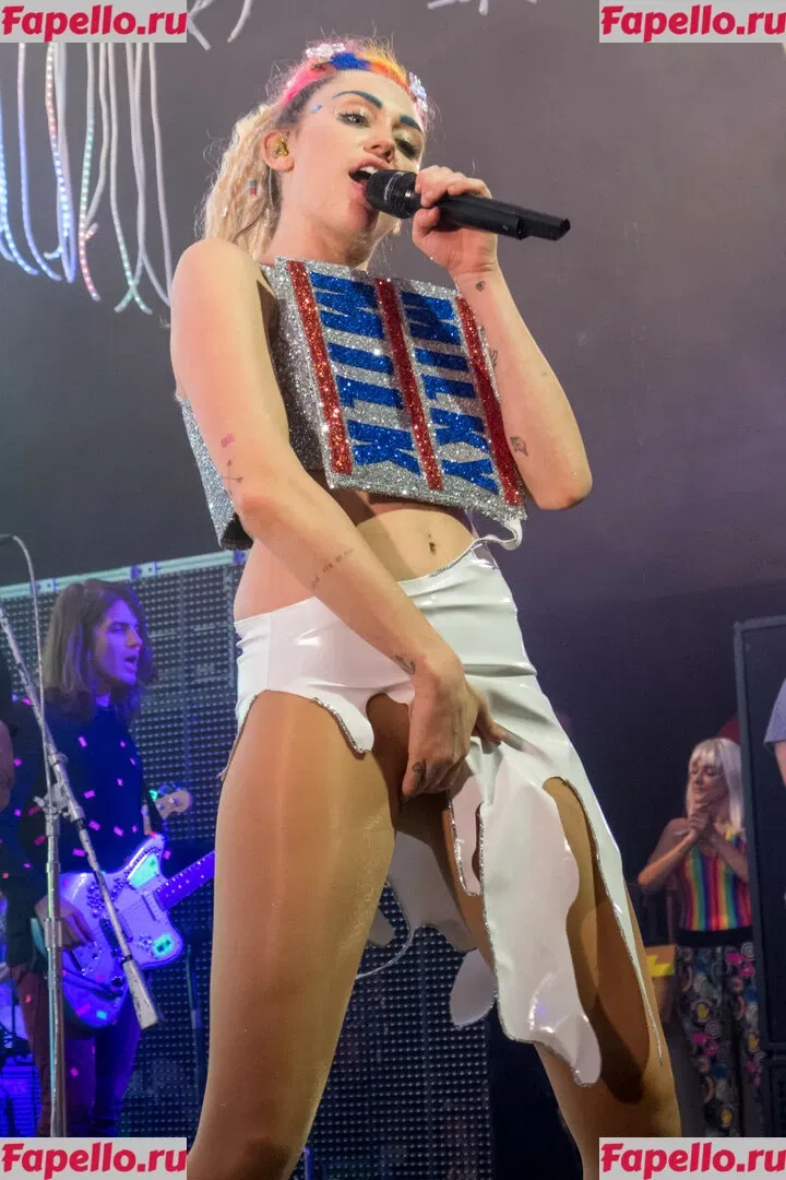 Miley Cyrus Onlyfans Photo Gallery 