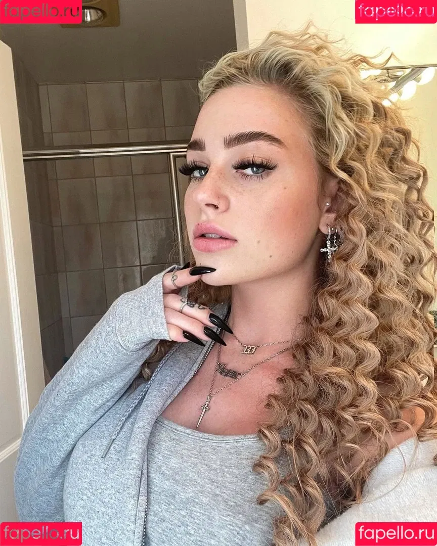 Viperous Onlyfans Photo Gallery 