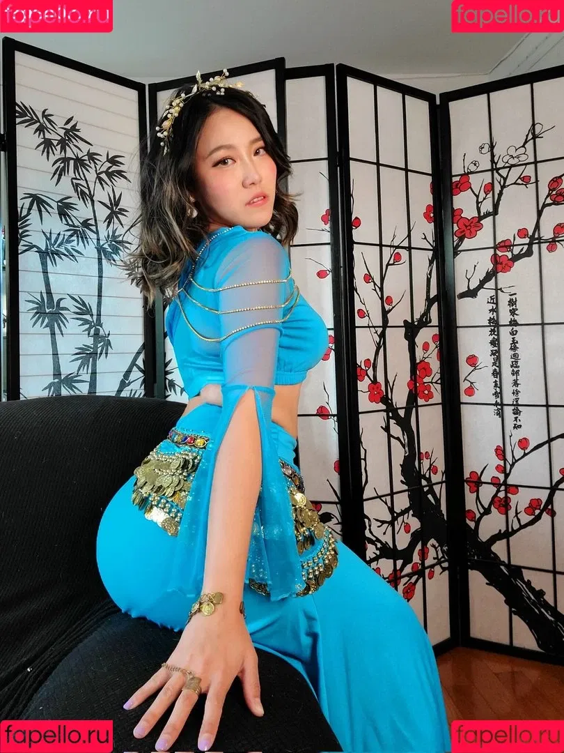 Yuggie_TV Onlyfans Photo Gallery 