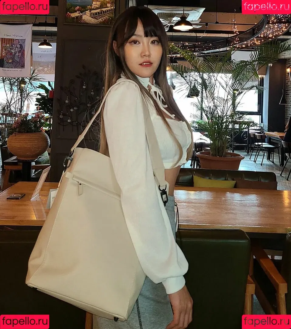 Yuggie_TV Onlyfans Photo Gallery 