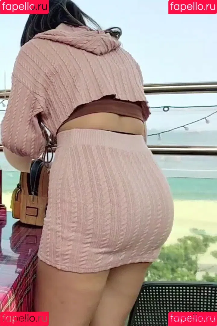 Yuggie_TV Onlyfans Photo Gallery 