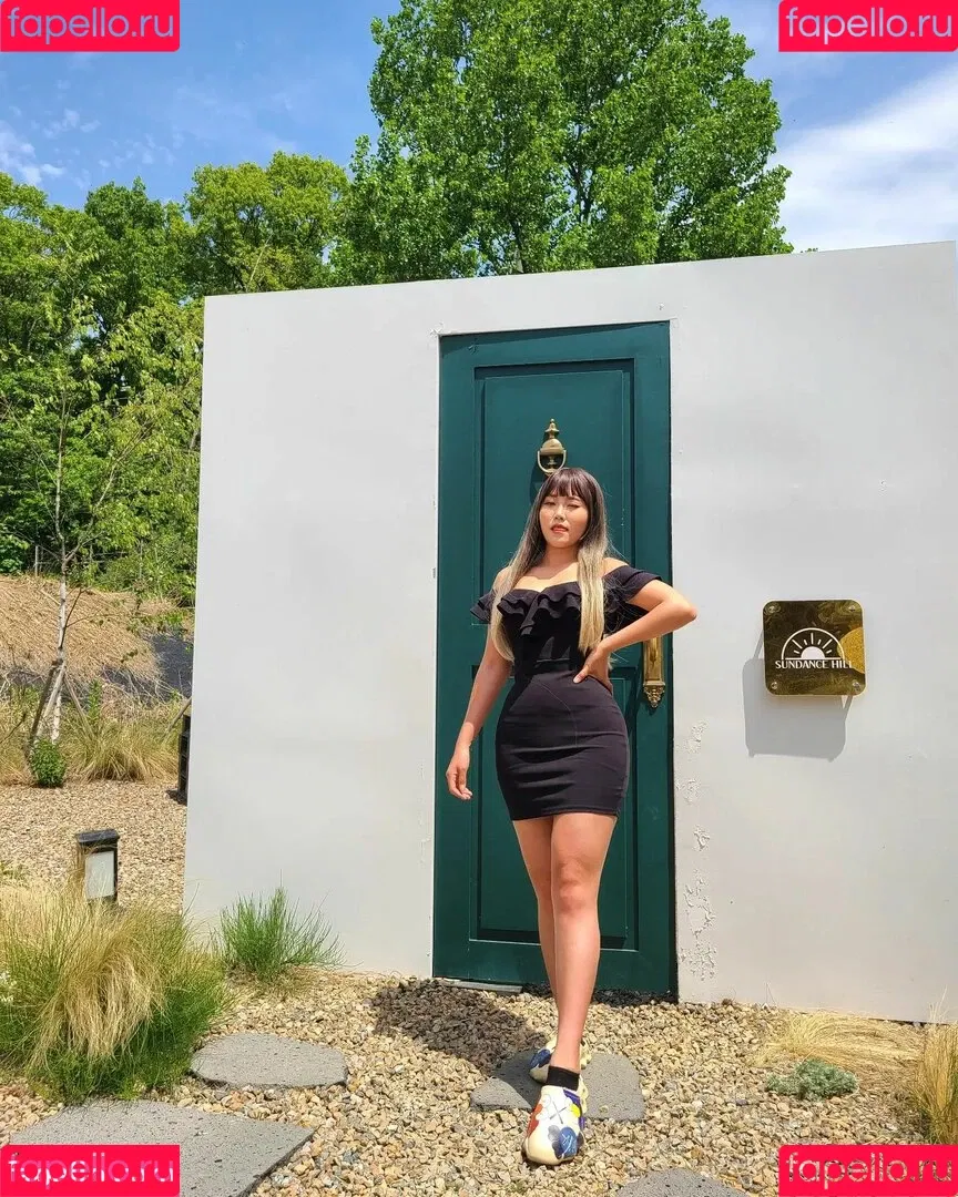 Yuggie_TV Onlyfans Photo Gallery 