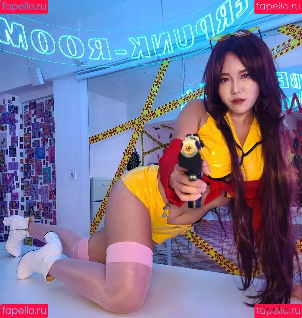 Yuggie_TV Onlyfans Photo Gallery 
