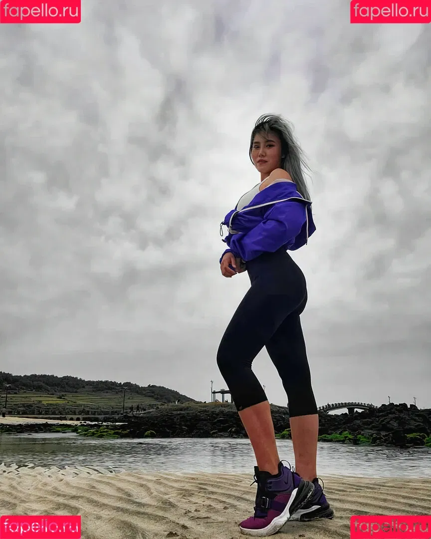 Yuggie_TV Onlyfans Photo Gallery 