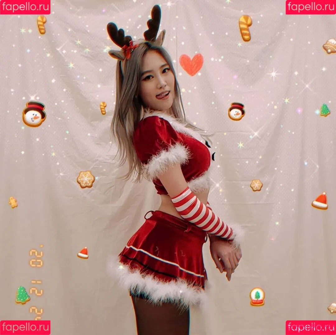 Yuggie_TV Onlyfans Photo Gallery 