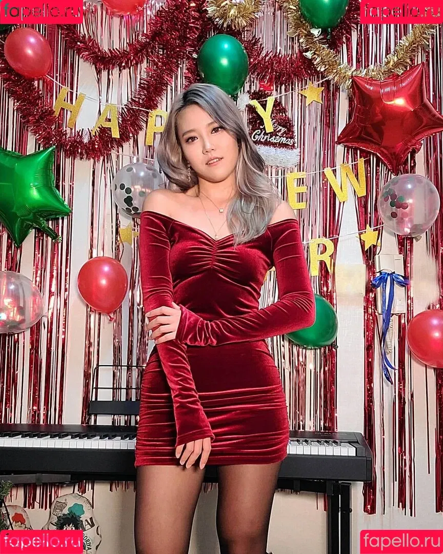 Yuggie_TV Onlyfans Photo Gallery 