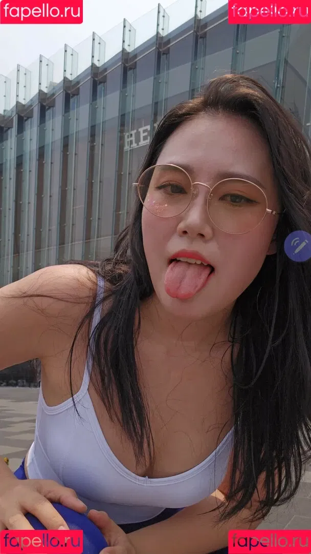 Yuggie_TV Onlyfans Photo Gallery 