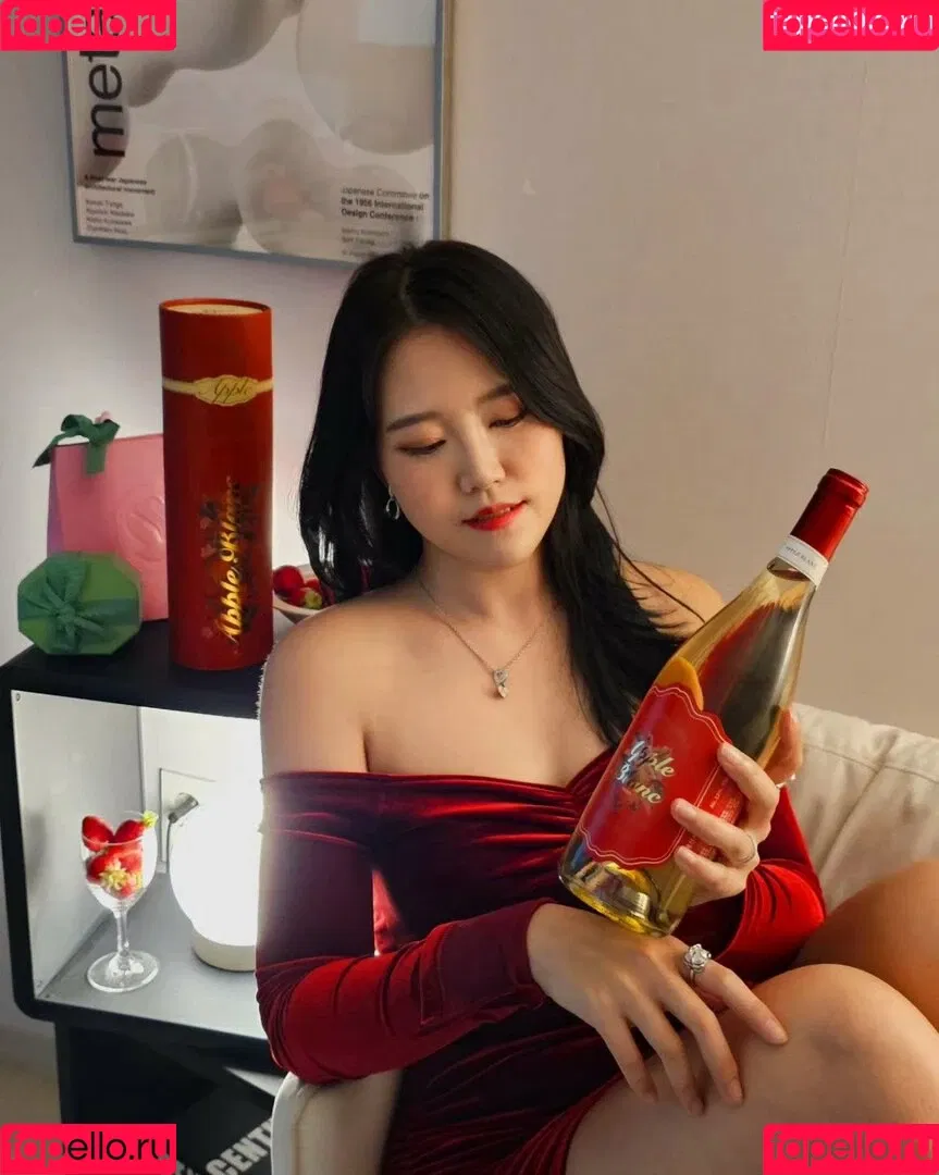Yuggie_TV Onlyfans Photo Gallery 