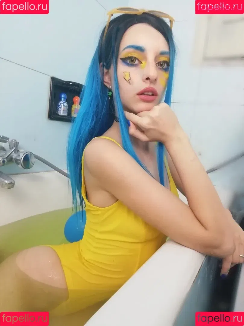 Flowerlynne Onlyfans Photo Gallery 