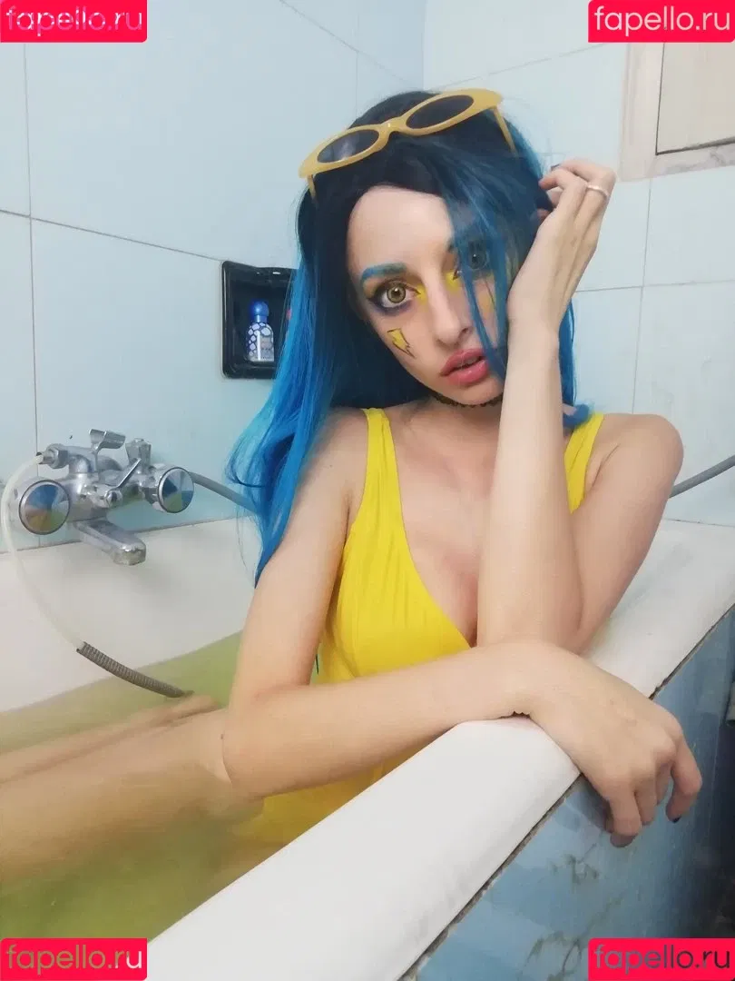Flowerlynne Onlyfans Photo Gallery 