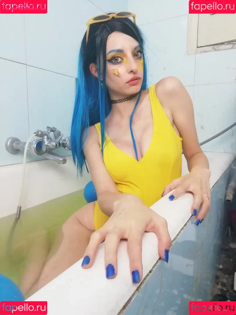 Flowerlynne Onlyfans Photo Gallery 