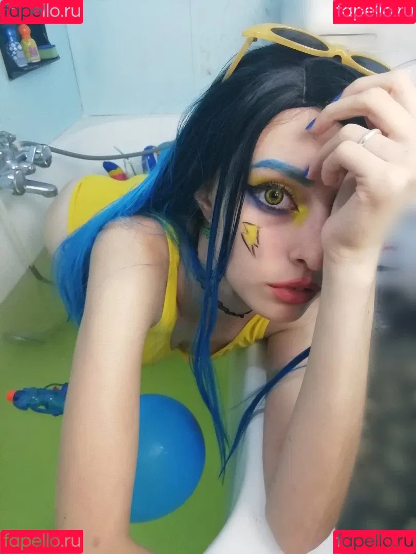 Flowerlynne Onlyfans Photo Gallery 