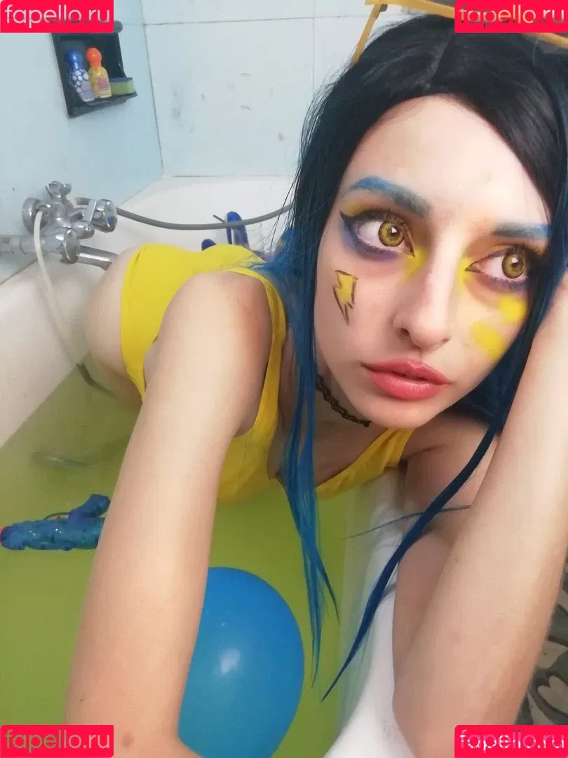 Flowerlynne Onlyfans Photo Gallery 