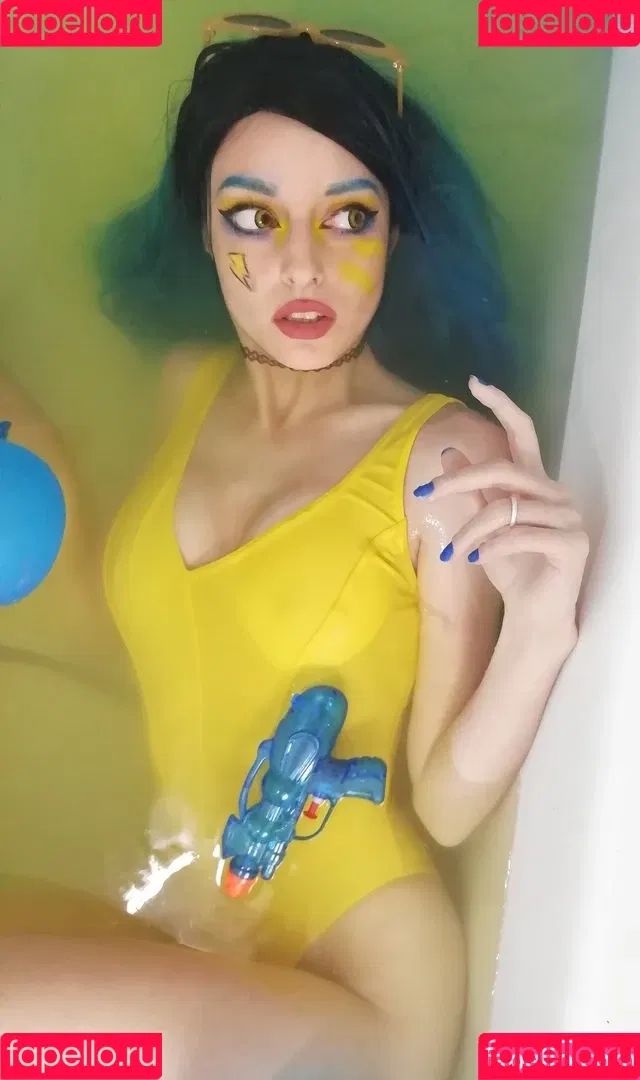 Flowerlynne Onlyfans Photo Gallery 