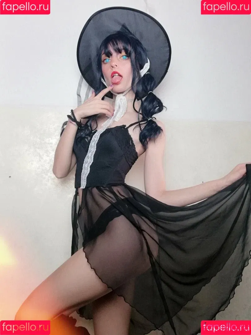 Flowerlynne Onlyfans Photo Gallery 