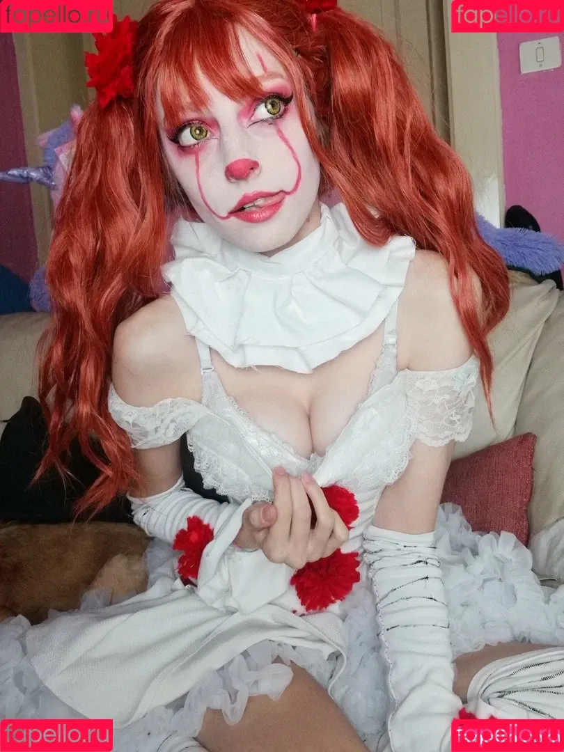 Flowerlynne Onlyfans Photo Gallery 