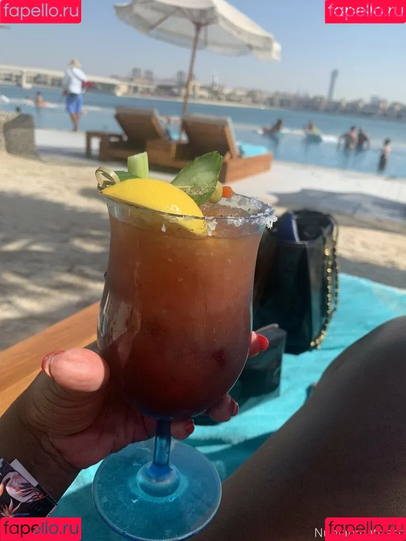 madam___caramel Onlyfans Photo Gallery 