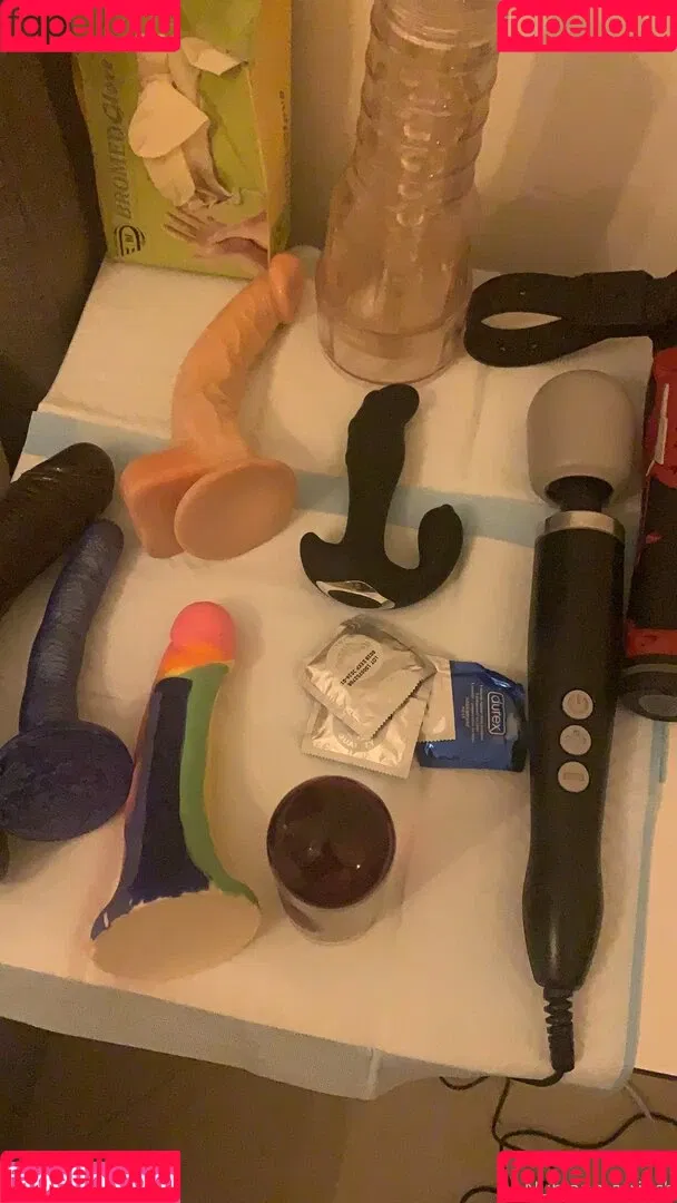 madam___caramel Onlyfans Photo Gallery 