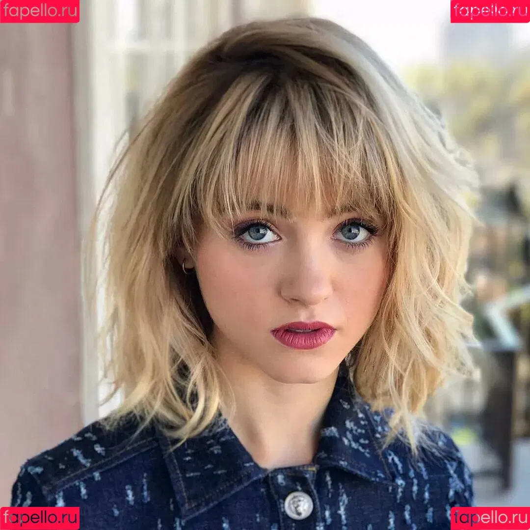 Natalia Dyer Onlyfans Photo Gallery 