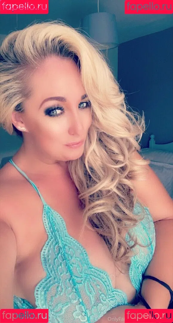 kellie_obrian Onlyfans Photo Gallery 
