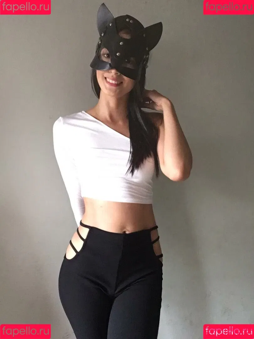 Iam Kitty Onlyfans Photo Gallery 