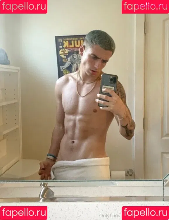 thezachclayton Onlyfans Photo Gallery 