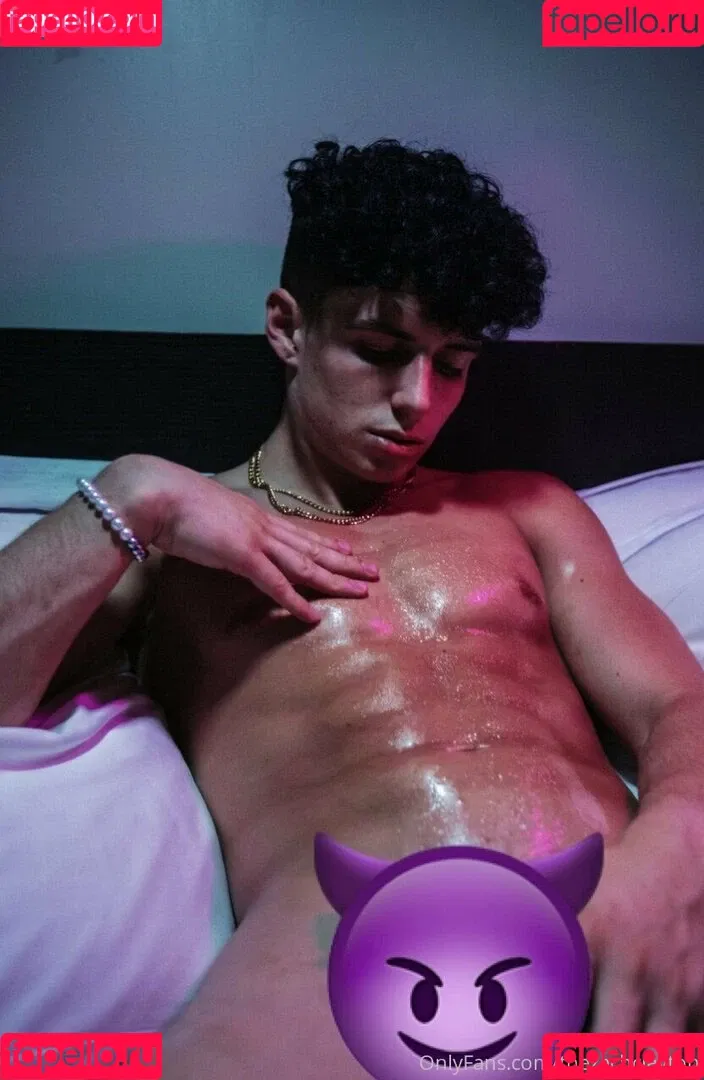 thezachclayton Onlyfans Photo Gallery 