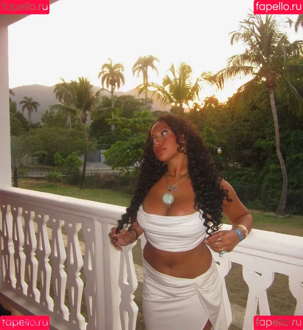 abbycruceta Onlyfans Photo Gallery 