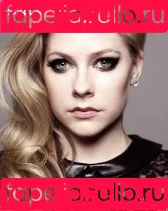 Avril Lavigne Onlyfans Photo Gallery 