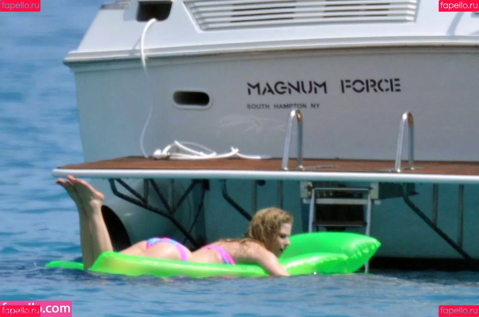 Avril Lavigne Onlyfans Photo Gallery 