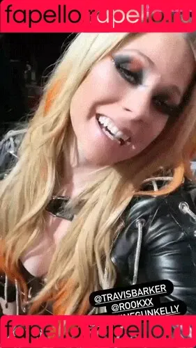 Avril Lavigne Onlyfans Photo Gallery 