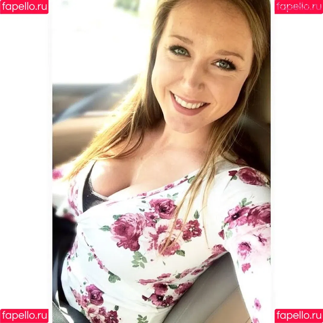 Emily James Onlyfans Photo Gallery 