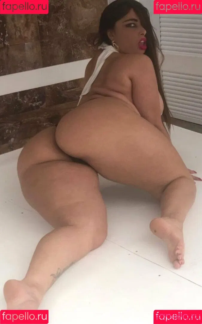 Linda Adams Onlyfans Photo Gallery 